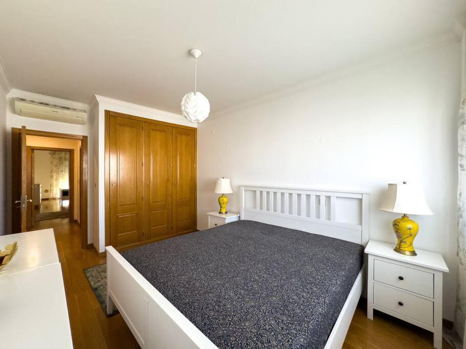Luxury In Expo * Lissabon